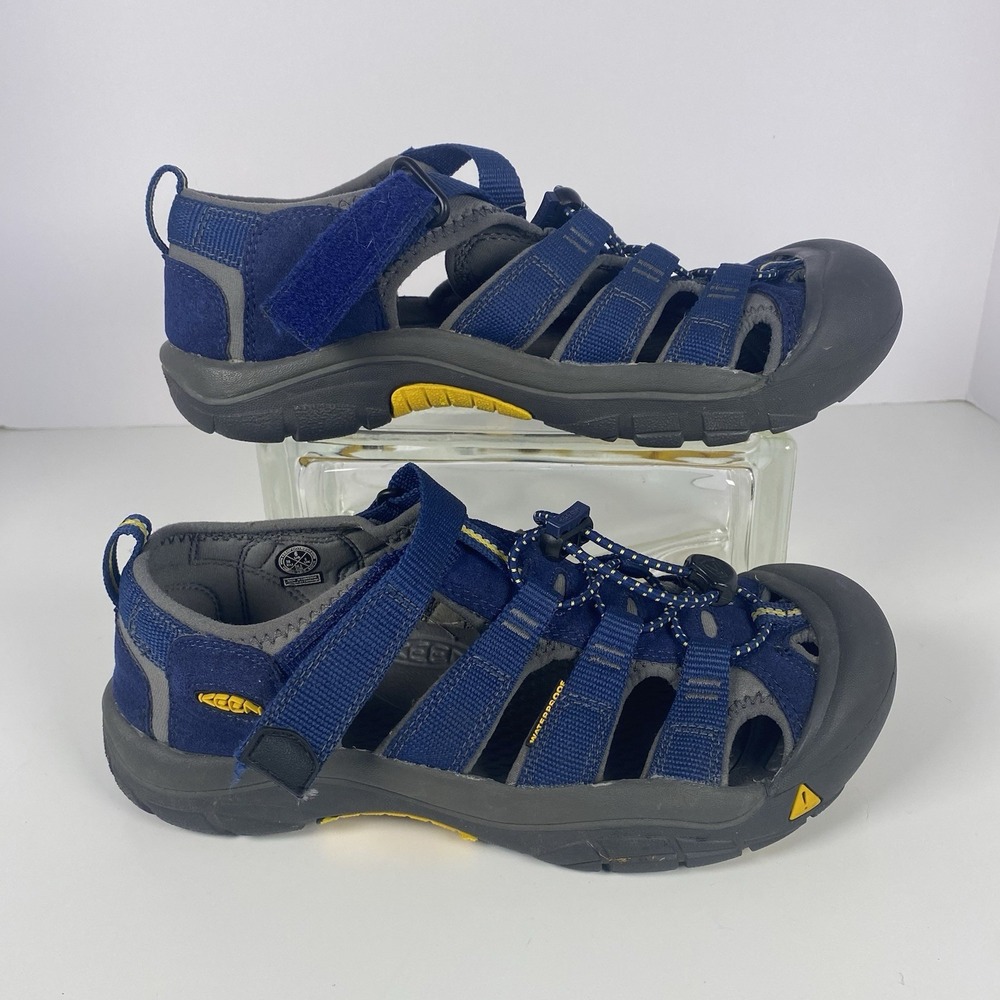 Keen Women's Size 6 EU 38 Newport H2 Water Sandals Sport Walking‎ Navy Blue